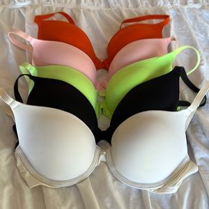 Victoria’s Secret bra lot - 5 wear everywhere push-up bras